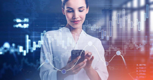 BSR, PVS hút tiền giữa phiên bán ròng