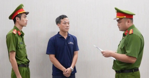 Chủ tịch Hội đồng quản trị Công ty Cổ phần đầu tư du lịch Mặt trời Việt Nam bị bắt, lộ giao dịch bán tàu