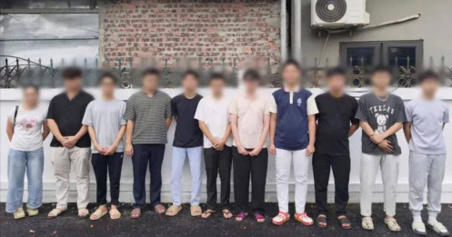 Học sinh, sinh viên bị lôi kéo bán tài khoản ngân hàng