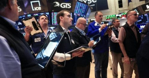 Lợi suất trái phiếu tiếp tục tăng, Dow Jones giảm hai phiên liên tiếp