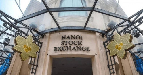 HNX sắp “nhường sân” cho HOSE?