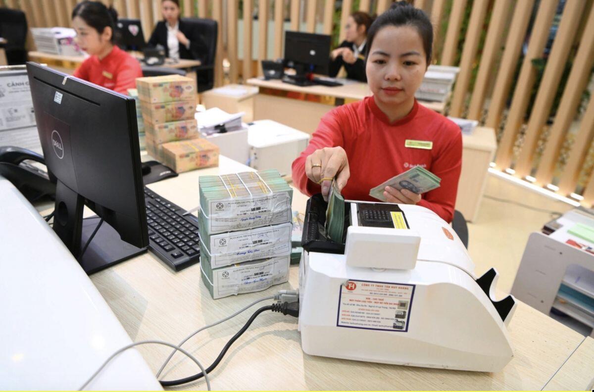 Ngân hàng phải cung cấp số dư tài khoản, giao dịch đáng ngờ cho cơ quan thuế