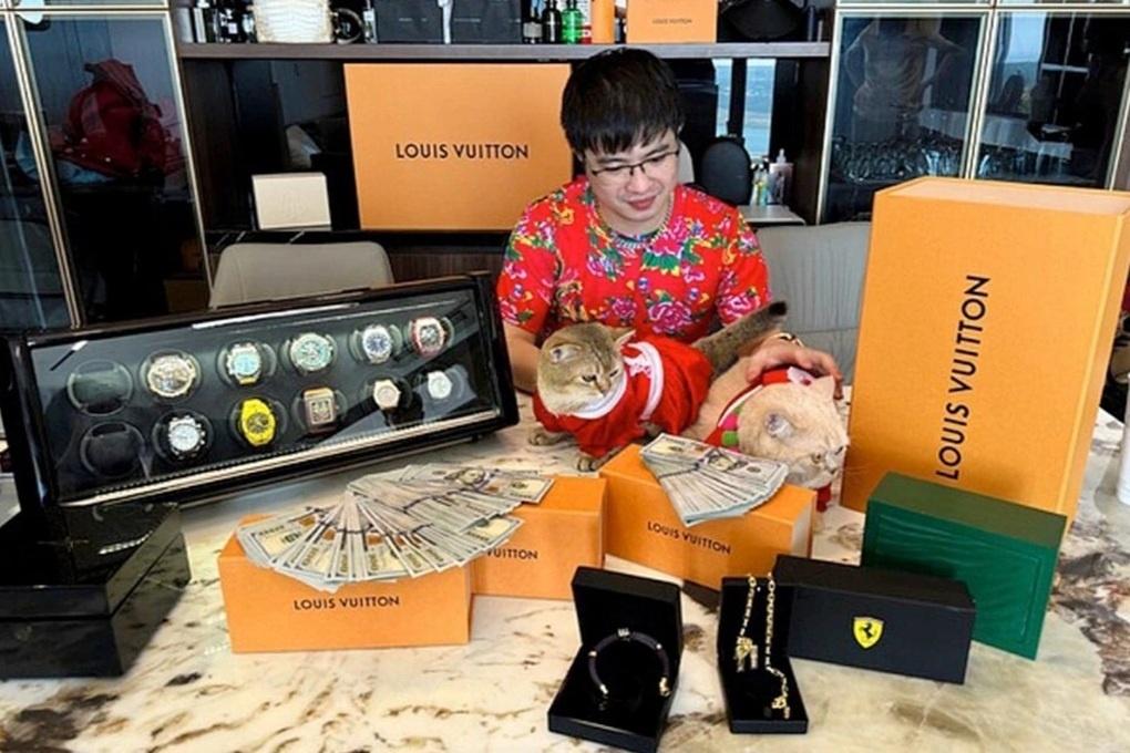 Hé lộ hành trình "tẩy" hơn 1.500 tỷ đồng của Mr Pips