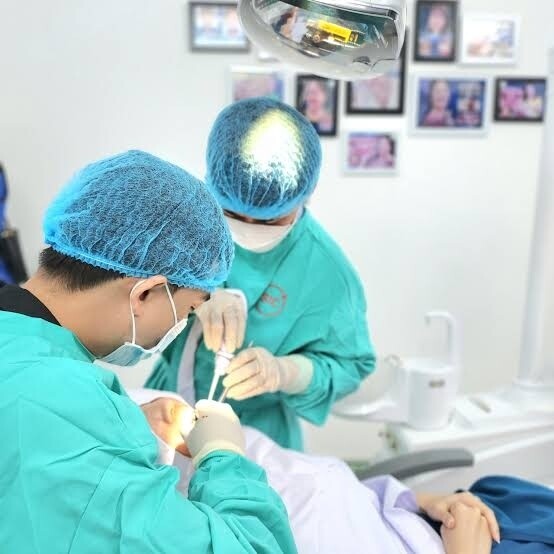 Nha khoa, thẩm mỹ đối mặt đợt siết thuế mới