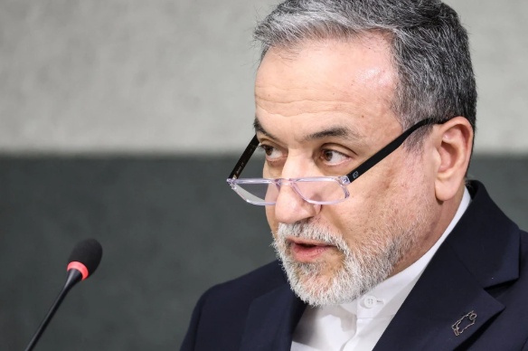 Iran: Hết đe dọa mới đàm phán?