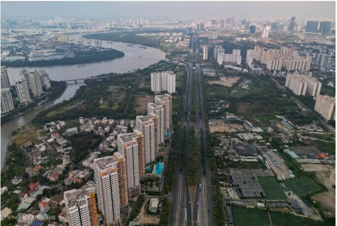 Thanh khoản căn hộ TP HCM tiếp tục suy yếu