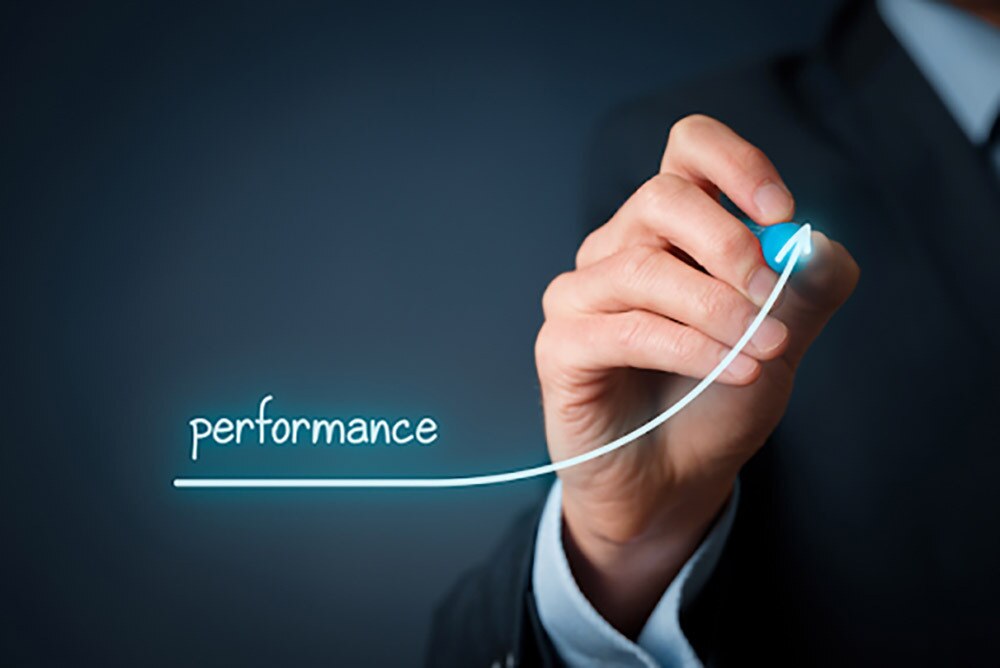 Kỷ nguyên "Performance-First" - Khi các ông lớn rũ bỏ lớp vỏ bọc để quay về giá trị cốt lõi