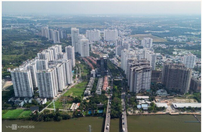 Giá bán căn hộ thứ cấp tại TP HCM giảm