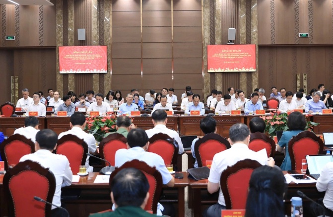 'Hà Nội phải tiên phong xây dựng nền kinh tế dựa trên tri thức, dữ liệu, sáng tạo'