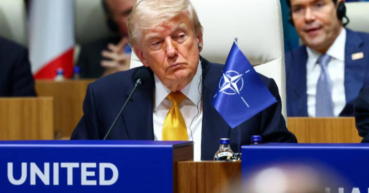 Ông Trump có thể áp lệnh trừng phạt thương mại với Tây Ban Nha như thế nào?