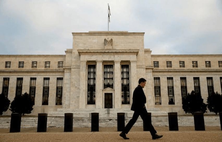 Fed nói gì về lộ trình lãi suất?