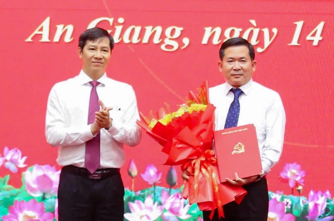 Trung tướng Đinh Văn Nơi làm Phó Bí thư An Giang