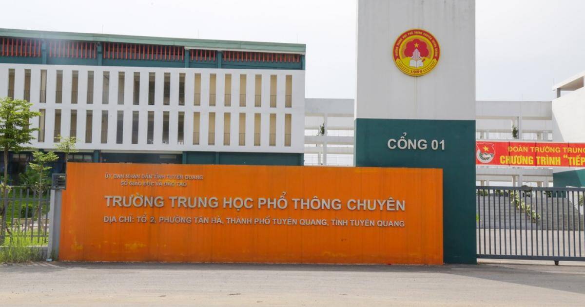 Khởi tố Hiệu trưởng Trường Chuyên Tuyên Quang