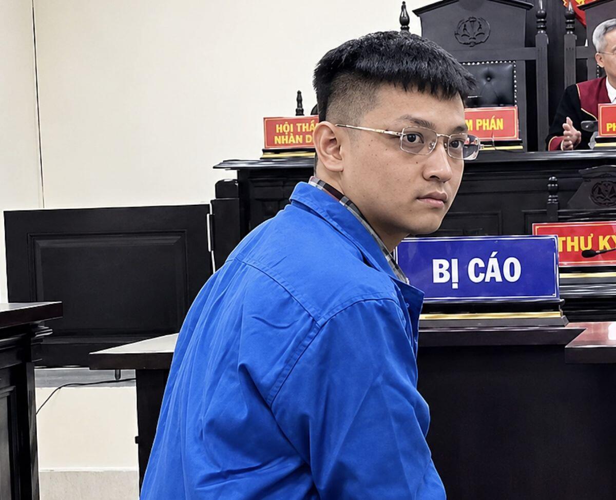 Nhân viên ngân hàng tuồn thông tin 6 khách doanh nghiệp cho kẻ làm giả chứng từ
