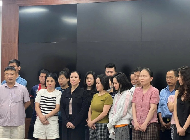 Cựu công an 'bắn' tin cho tội phạm, được bao du lịch miễn phí