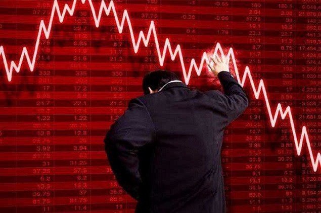 Sau cú rơi mạnh, tiền đi đâu?