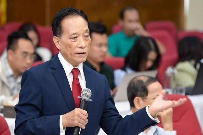 Đu đỉnh vàng, bán hay giữ?