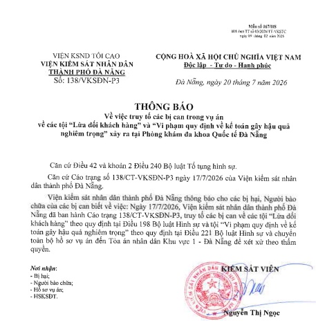 Sốc: Người chưa tốt nghiệp THPT giả làm bác sĩ, phòng khám thu tiền bằng chiêu "vẽ bệnh"