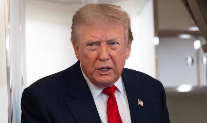 Ông Trump: 'Không ai được can thiệp chuyện bán vũ khí của Mỹ'