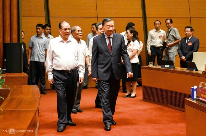 Tổng Bí thư, Chủ tịch nước: Loại bỏ tư tưởng thuận cán bộ, khổ nhân dân