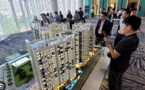 Một ý kiến đáng suy ngẫm: Muốn nhà dễ mua hơn thì phải kiểm soát giá đất