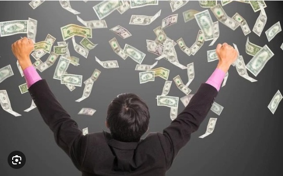 7 DN chốt quyền trả cổ tức tiền mặt trong tháng 8, cao nhất lên tới 100%