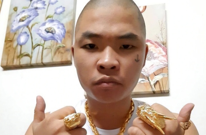 "Mafia mạng" Khánh Sky bị điều tra sau vụ livestream đe dọa doanh nghiệp
