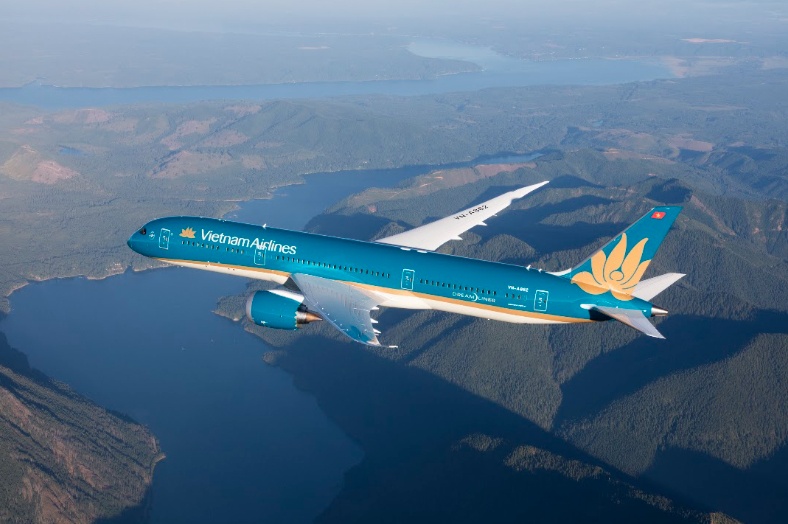 Tăng trưởng 28% doanh thu 6 tháng đầu năm, Vietnam Airlines góp sức cho mục tiêu tăng trưởng kinh tế