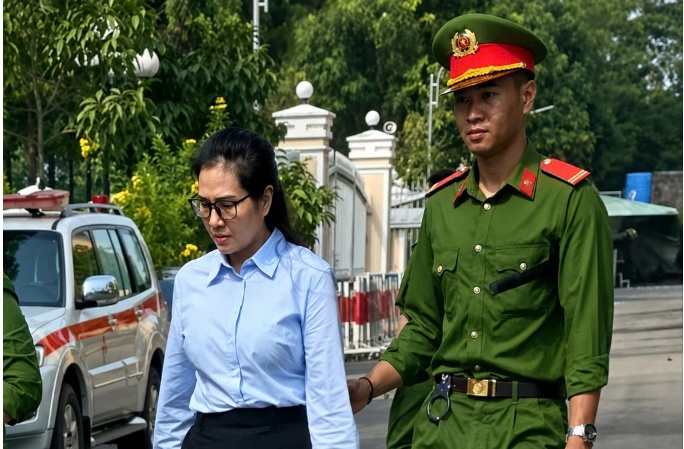 Vụ án SJC: Bà Lê Thúy Hằng và đồng phạm bị yêu cầu nộp lại 17.000 lượng vàng