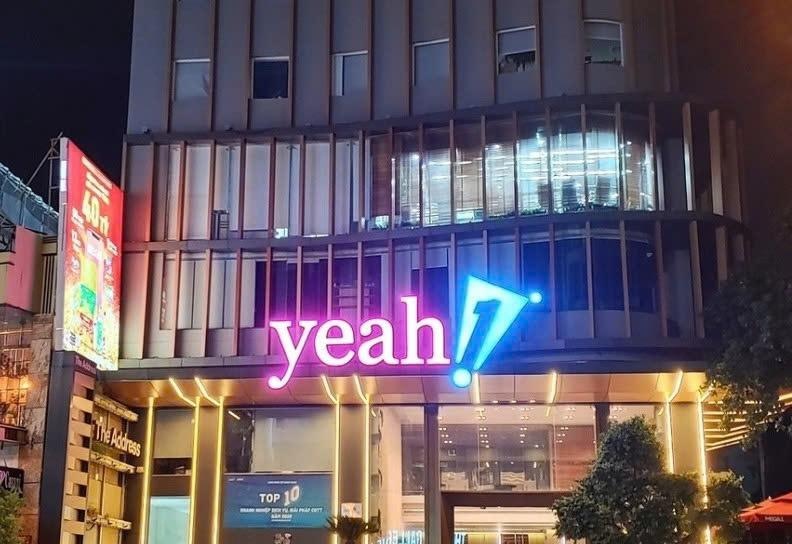 Lợi nhuận lao dốc, Yeah1 "dọn bộ máy"