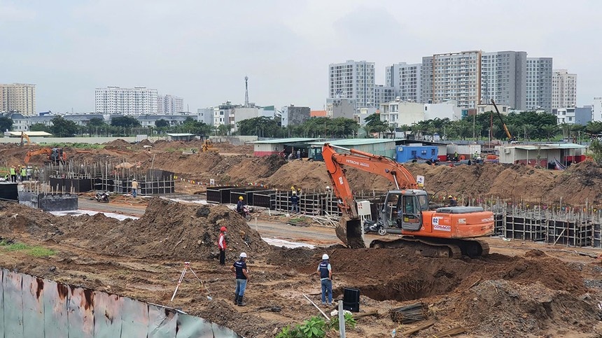 Xây dựng “nặng gánh”, vật liệu hưởng lợi