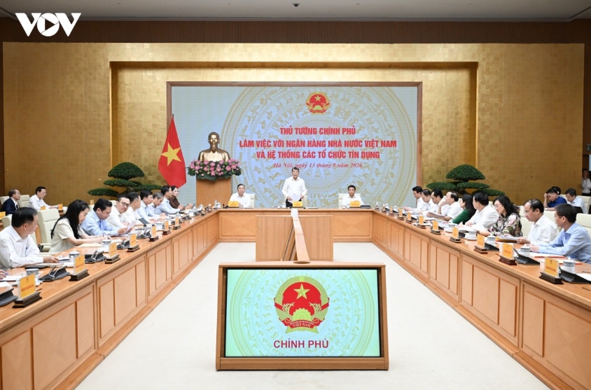 NHNN cảnh báo: Ngân hàng không giảm lãi suất sẽ bị giảm 'room tín dụng' năm 2027