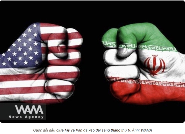 Cựu nghị sĩ Mỹ nói Washington đang bàn khả năng dùng vũ khí hạt nhân với Iran