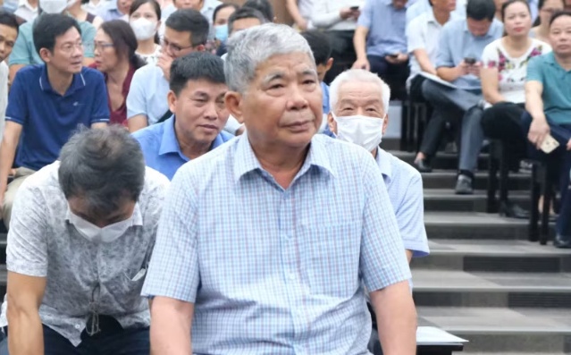 Ông Lê Thanh Thản bị truy tố về tội lừa dối khách hàng