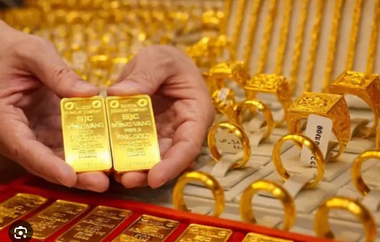 Cười ra nước mắt khi tôi lướt sóng 3 chỉ vàng