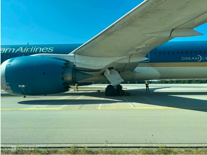 Phi công Vietnam Airlines: VN34 không còn đủ đường băng để dừng cất cánh