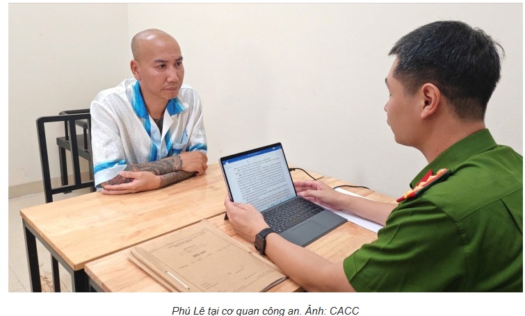 Phú Lê cùng vợ vận hành 3 công ty nào?