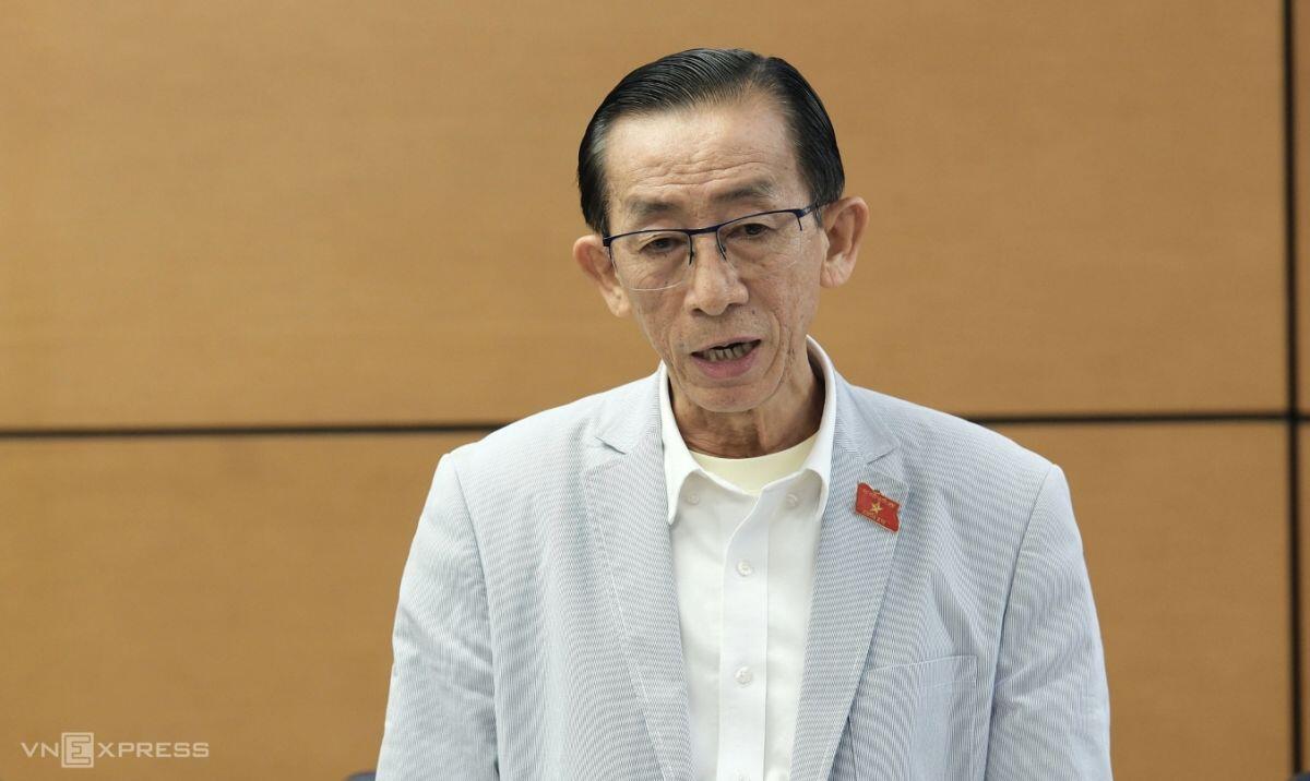 'Nên giảm thuế cho cả doanh nghiệp có doanh thu trên 10 tỷ đồng'