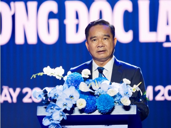 Vinamilk đón nhận Huân chương Độc lập hạng Nhất tại dấu mốc 50 năm