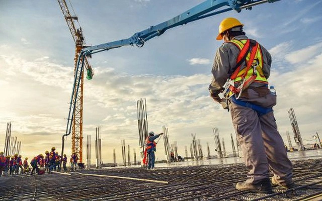 "Backlog nghìn tỷ" có đủ sức kéo cổ phiếu xây dựng?