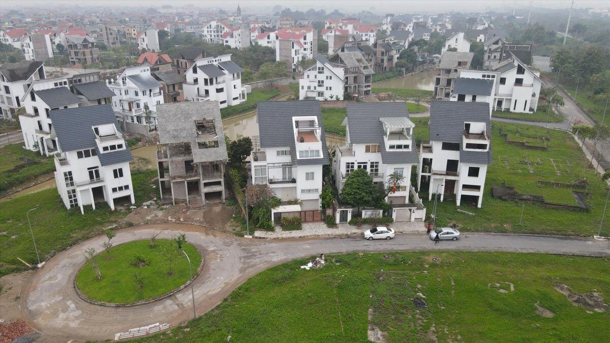 Bắt bệnh "thổi giá" bất động sản