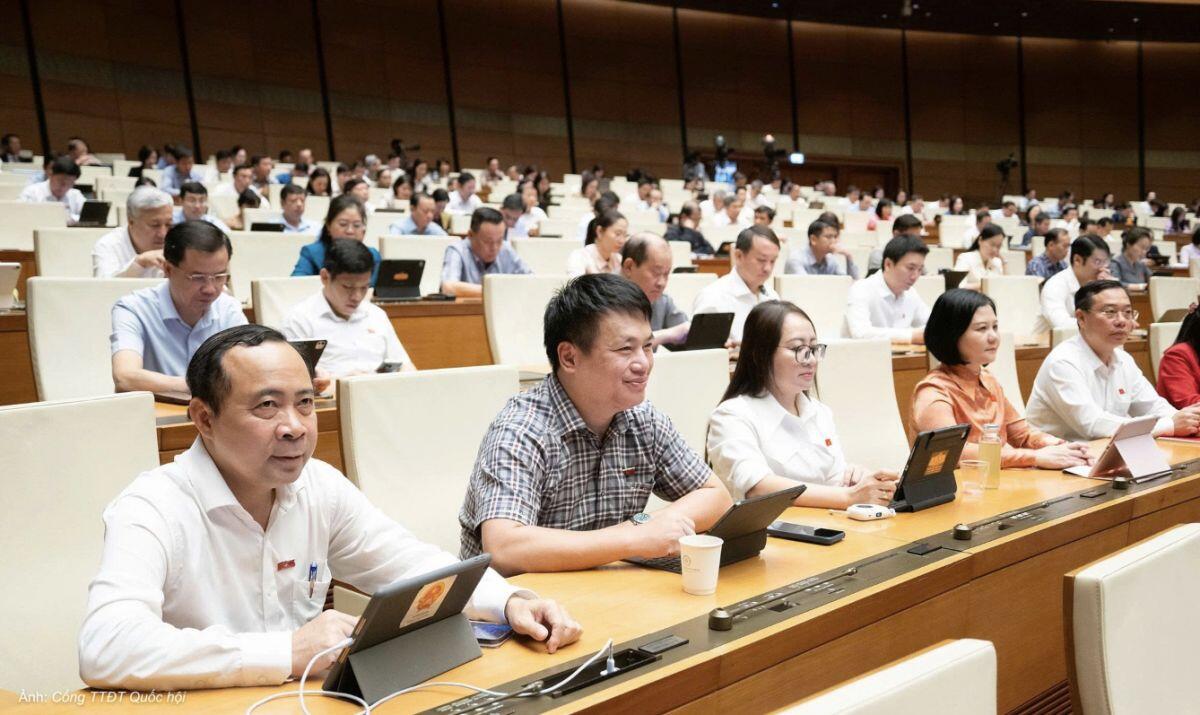 Mua, bán hàng với nước ngoài qua sàn online phải định danh điện tử