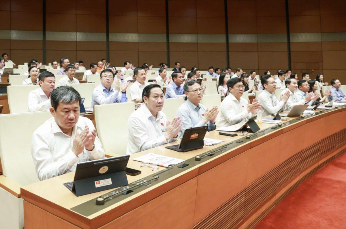 Việt Nam có thêm hai thành phố trực thuộc Trung ương