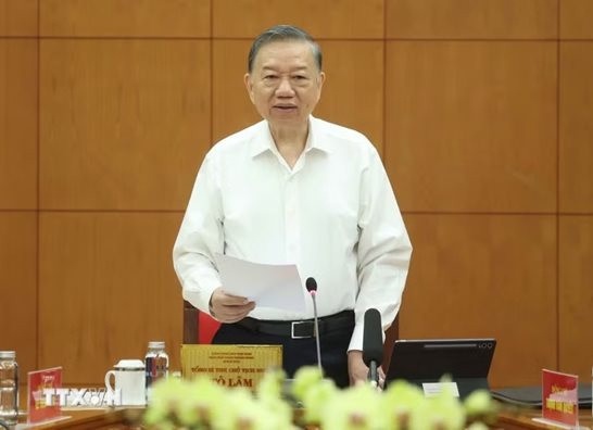 Giáo dục phải đổi mới từ bên trong