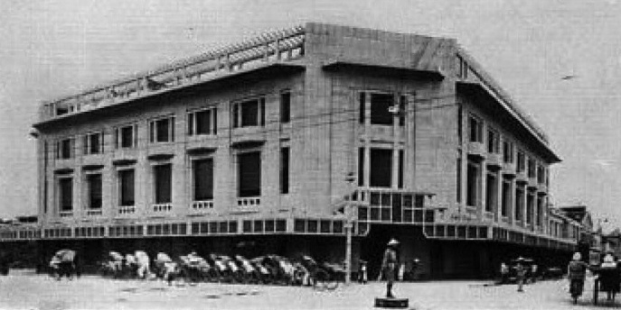 Những công trình hơn trăm tuổi quanh Hồ Gươm