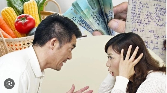 Cách vợ chồng tôi tháng tiêu 15 triệu đồng từ lương 36 triệu đồng