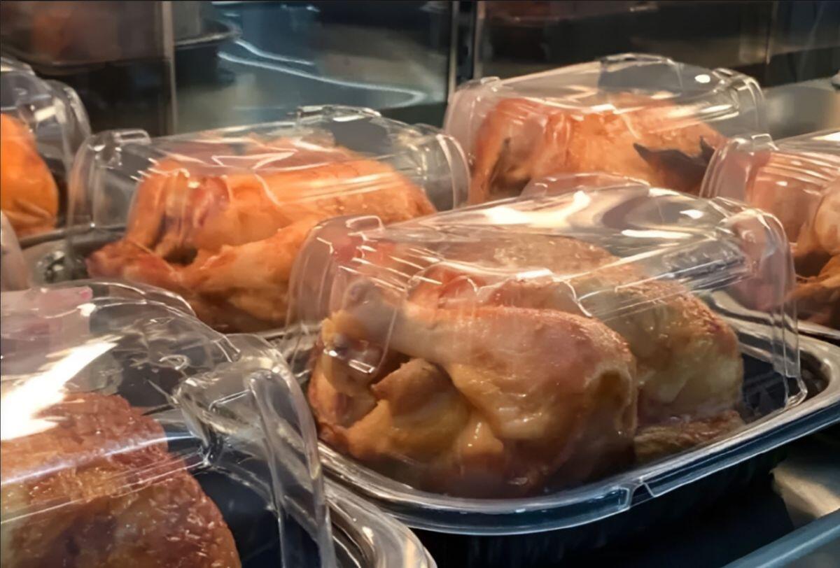 Bí mật đằng sau loại gà Trung Quốc 35 ngày đạt 2,5kg