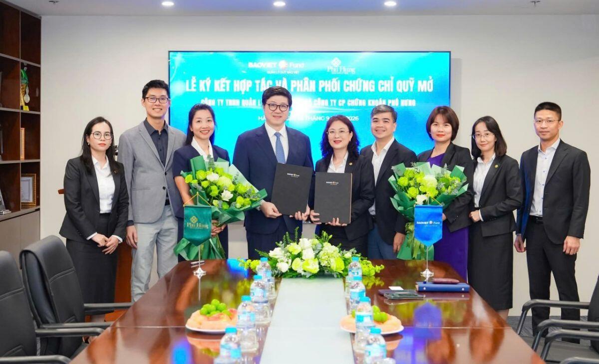 Baoviet Fund và Chứng khoán Phú Hưng ký kết hợp tác phân phối chứng chỉ quỹ mở