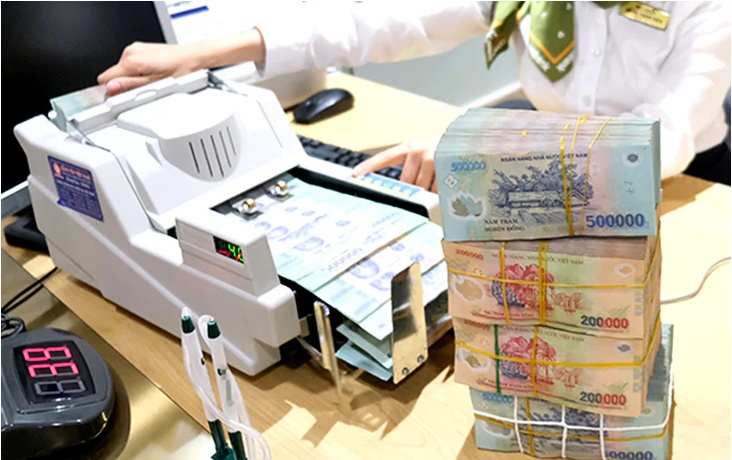 Lãi vay leo thang, nhiều người mua nhà rơi vào cảnh “bán nhà trả nợ”