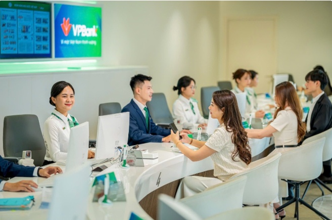Gần 900.000 tỷ đồng đổ vào BĐS qua 4 ngân hàng lớn